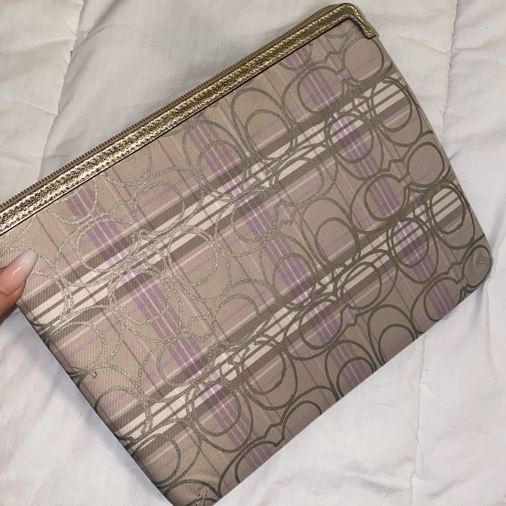 ✨ iPad Coach case